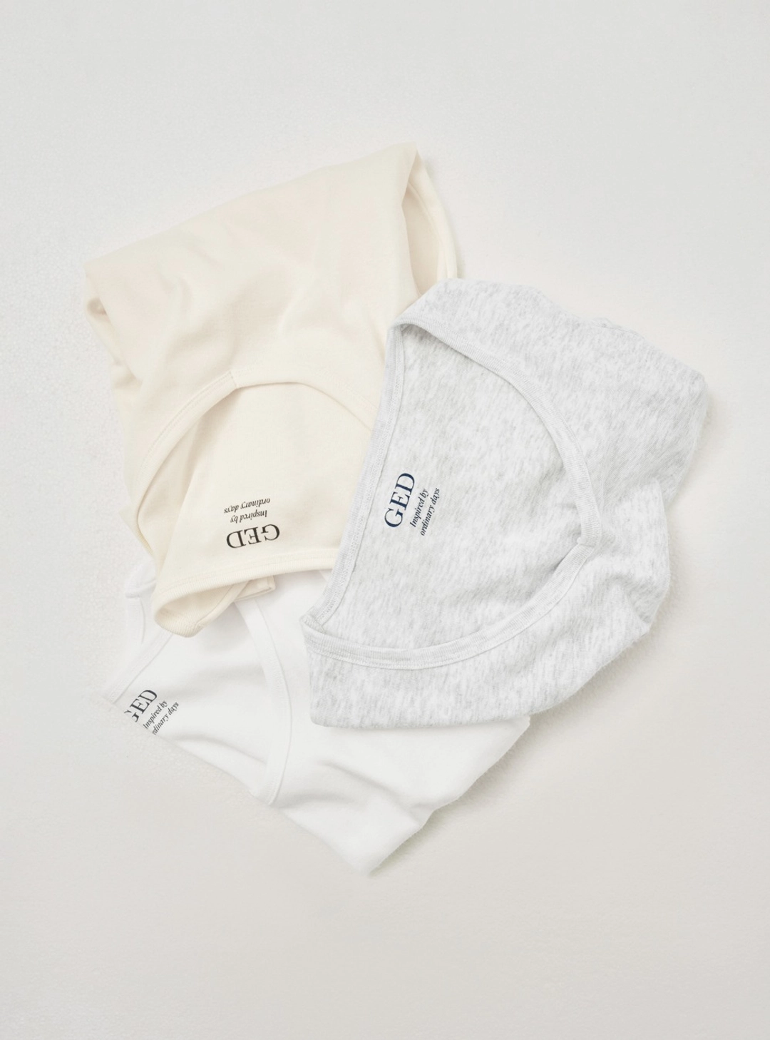 SOFT TOUCH BASIC T-SHIRT