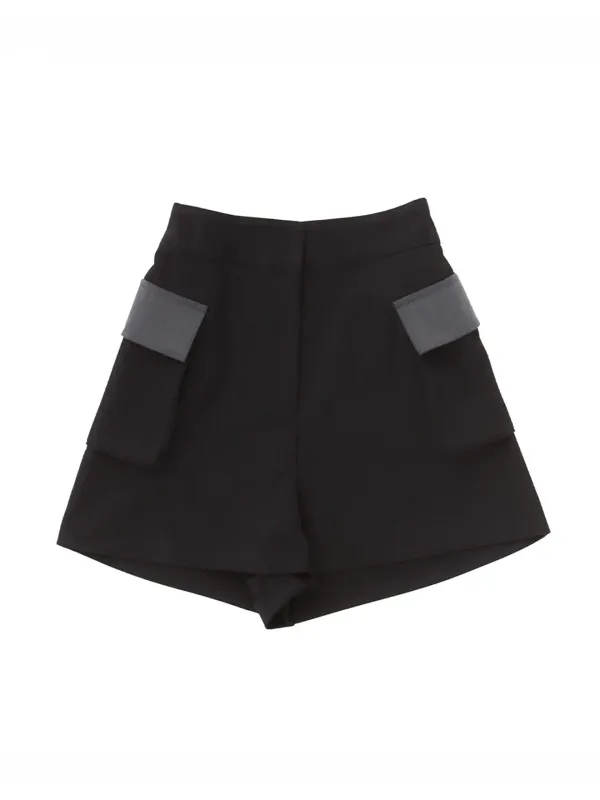 BUTTON WOOL SHORTS / BLACK