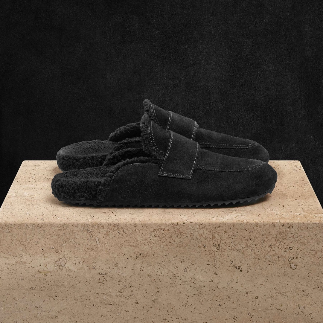 제임스펄스 Men's Suede Shearling Lined Loafer - Black/Black 상품 이미지 2