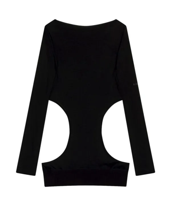 Curved Cut Layered Tee / Black