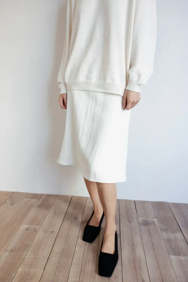 Tencel Midi Flared Skirt (Cream)