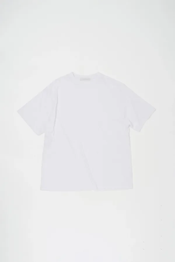 LOGO-EMBROIDERED TEE IN WHITE