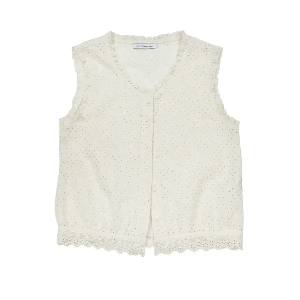Punching lace sleeveless