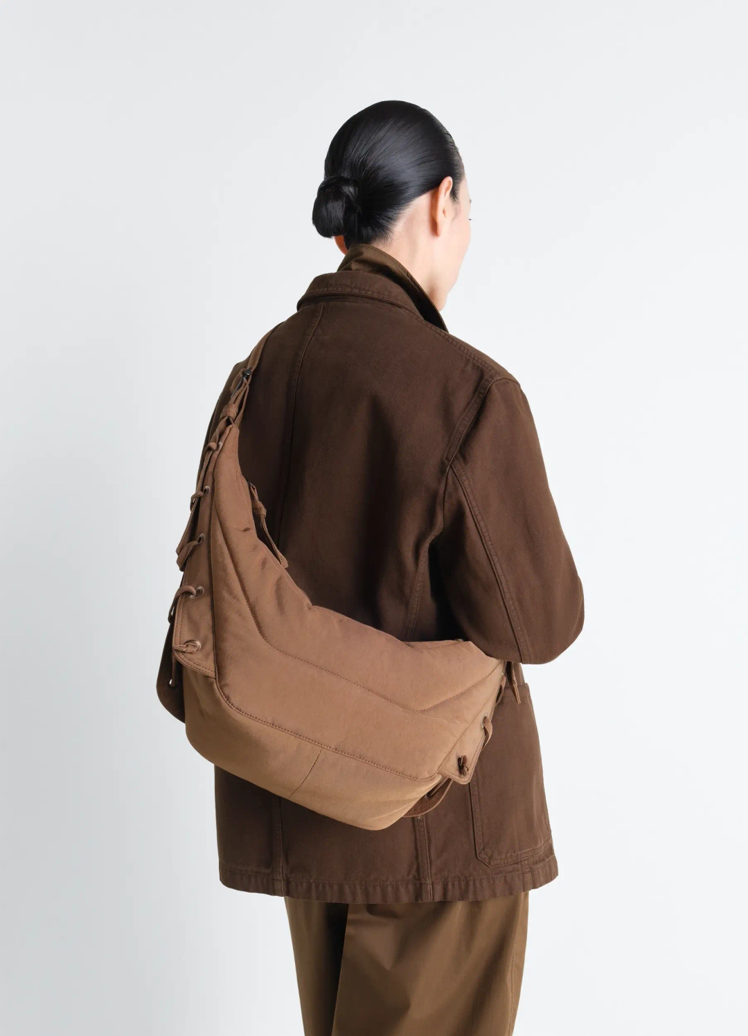 르메르 MEDIUM SOFT GAME BAG IN NYLON CANVAS 상품 이미지 2