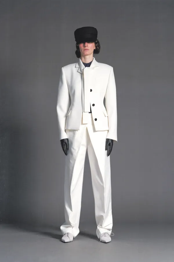 PF26 WHITE FOLDED TUCK WIDE PANTS