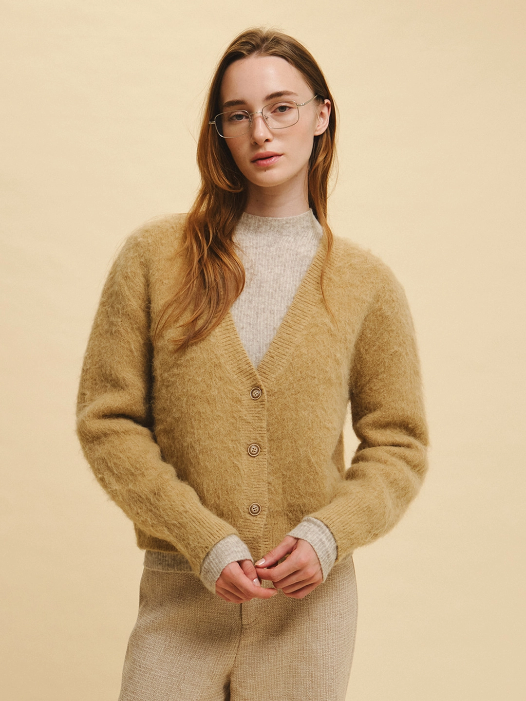 르니나 MINUEL hairy v-neck cardigan_butter camel 상품 이미지 2