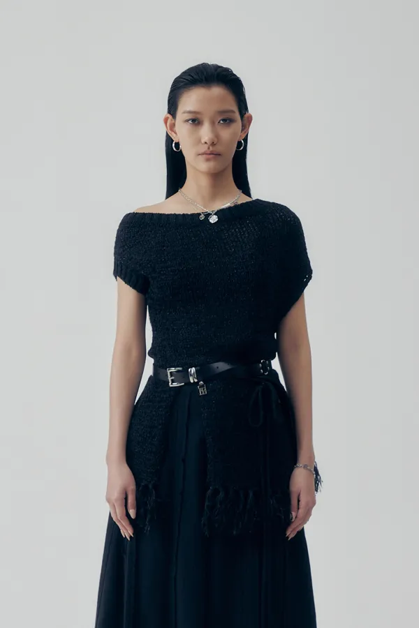Slit Tassel Knit [ Black ]