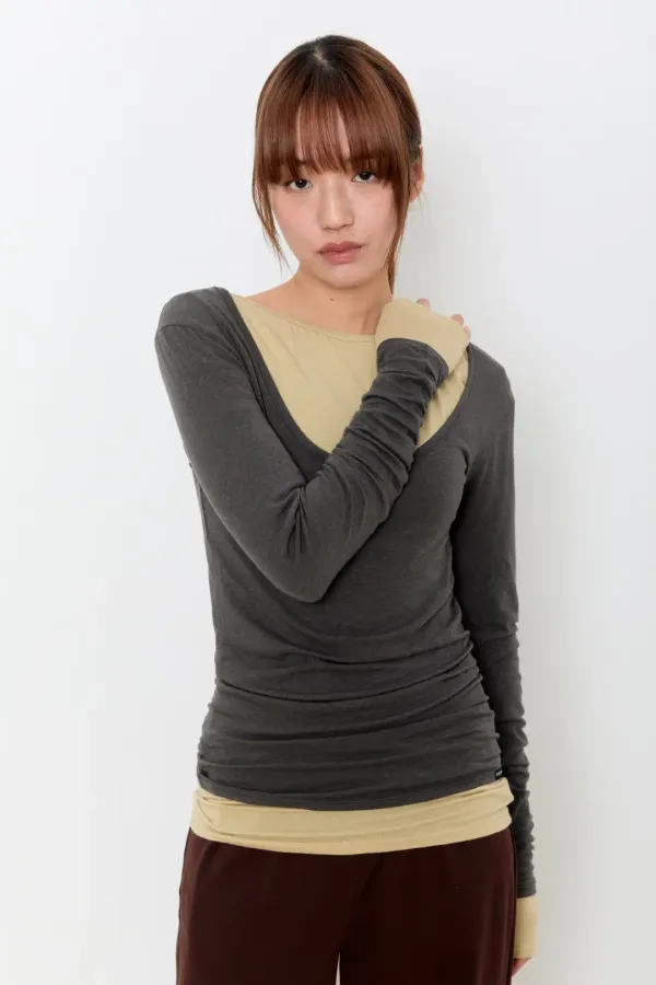 Feather Round T-Shirts- 3Colors
