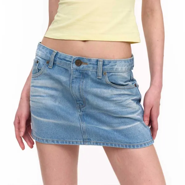 EMBOSSED DENIM SKIRT (ICE BLUE)