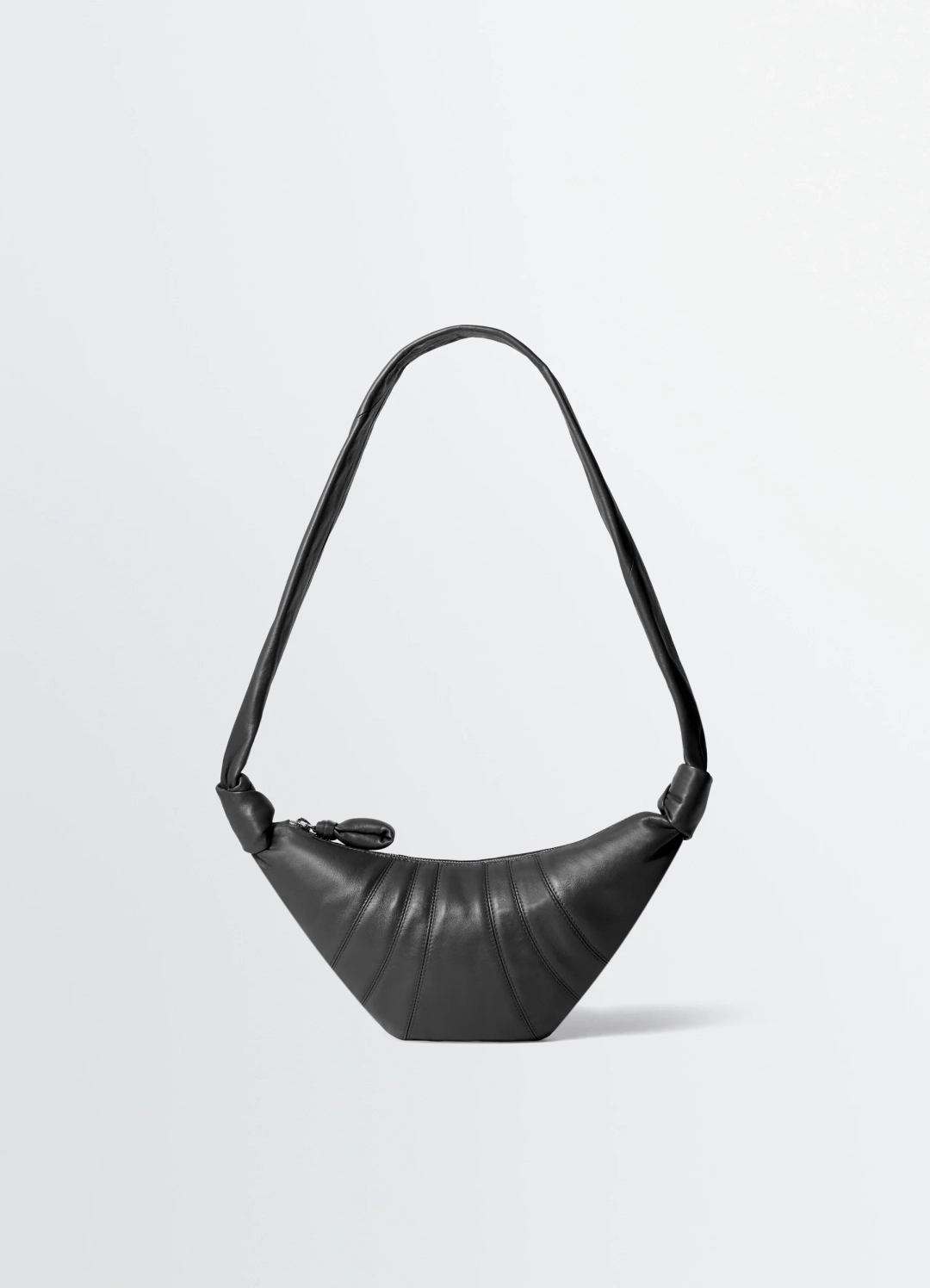 르메르 SMALL CROISSANT BAG IN LEATHER 상품 이미지 1