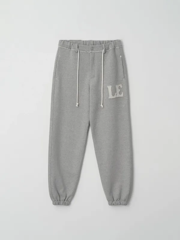 LE Patch Fleece Jogger Pants (Gray)