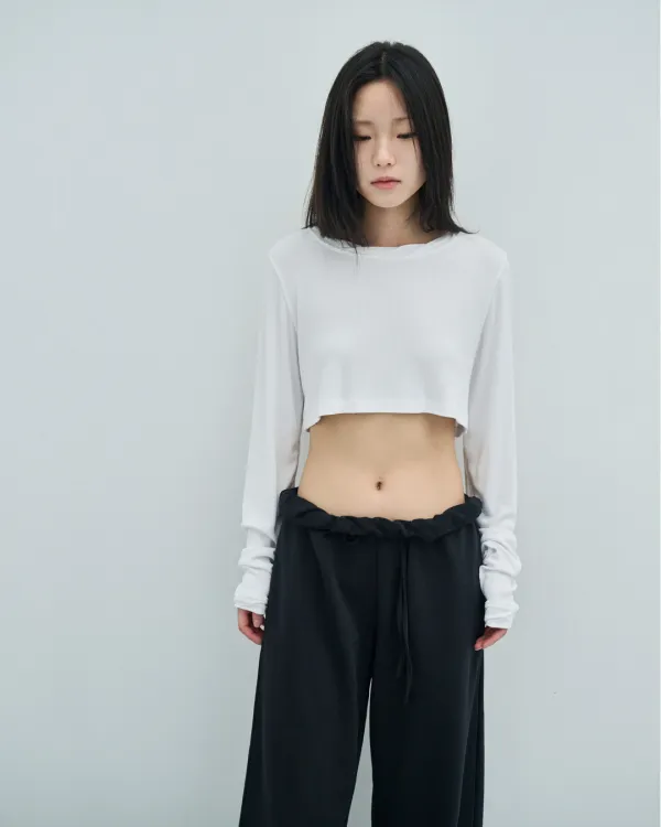 Plot crop top (ivory)