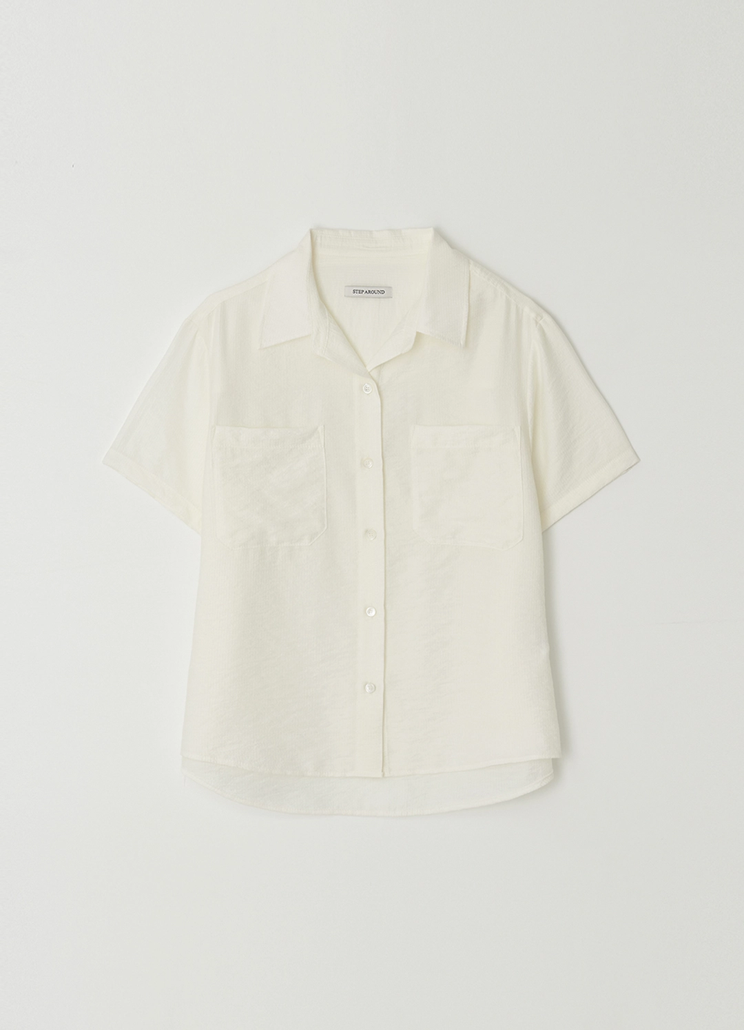 스텝어라운드 [6/16 예약출고] Half sleeves silky shirts_IVORY 상품 이미지 3