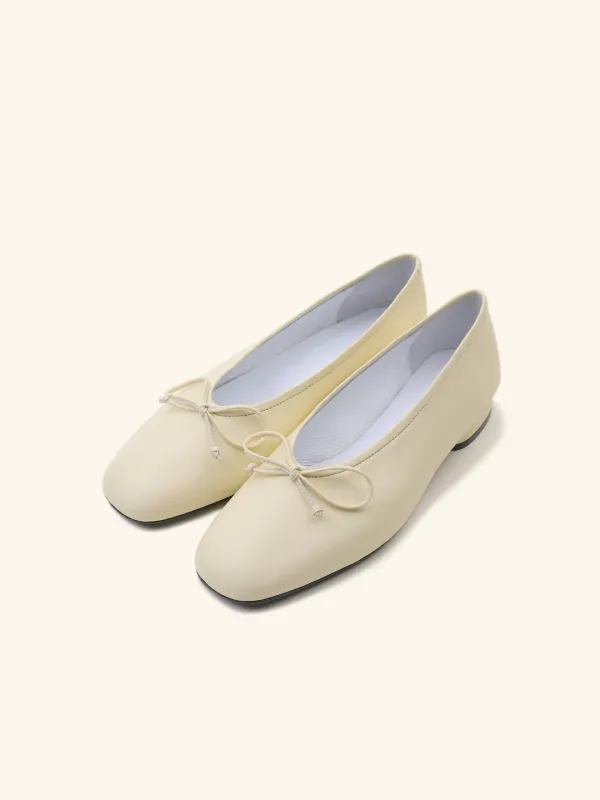MACARON ribbon flat / 버터