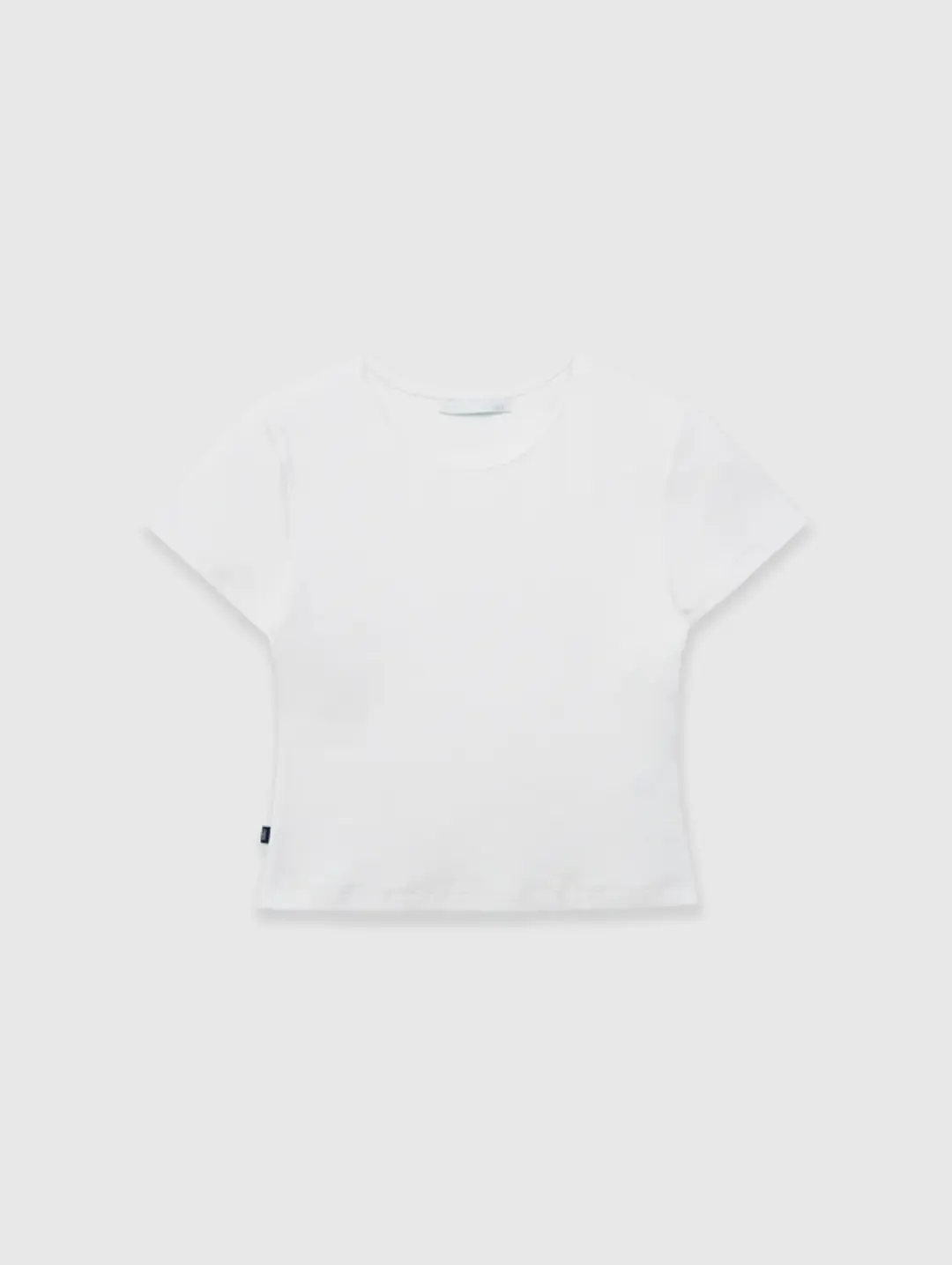오디에스 21st 예약주문 [Essential] Base Cropped T (White) 상품 이미지 1
