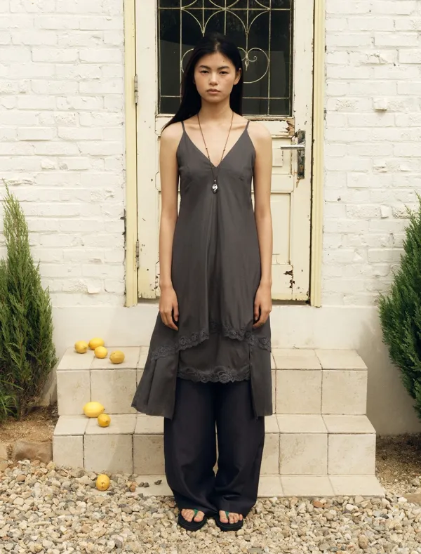 LACE LAYERED SLIP DRESS [CHARCOAL]
