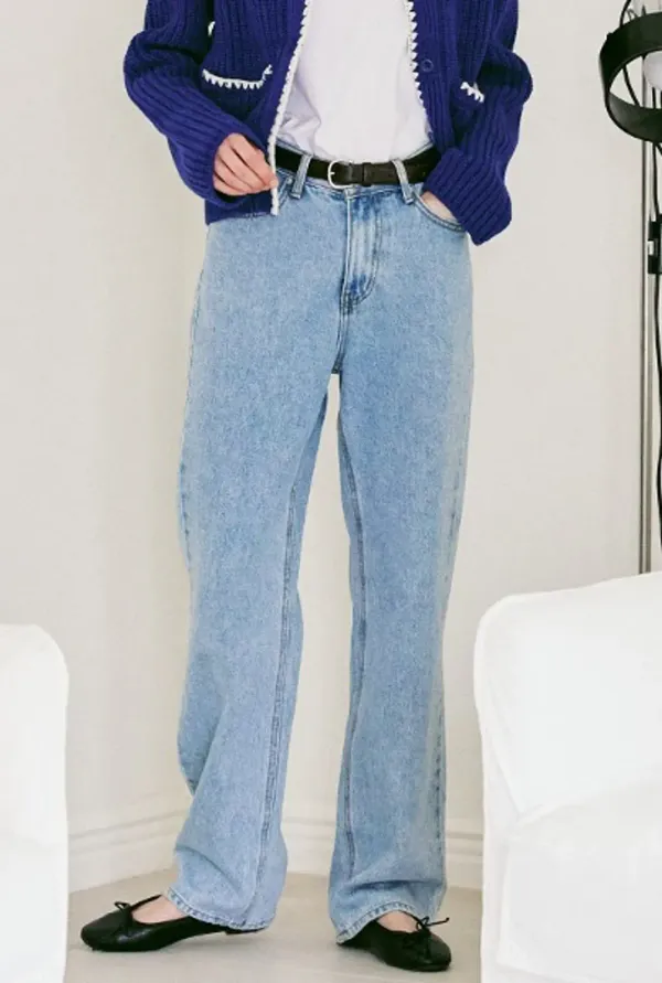 A STRAIGHT DENIM PANTS_LIGHT BLUE