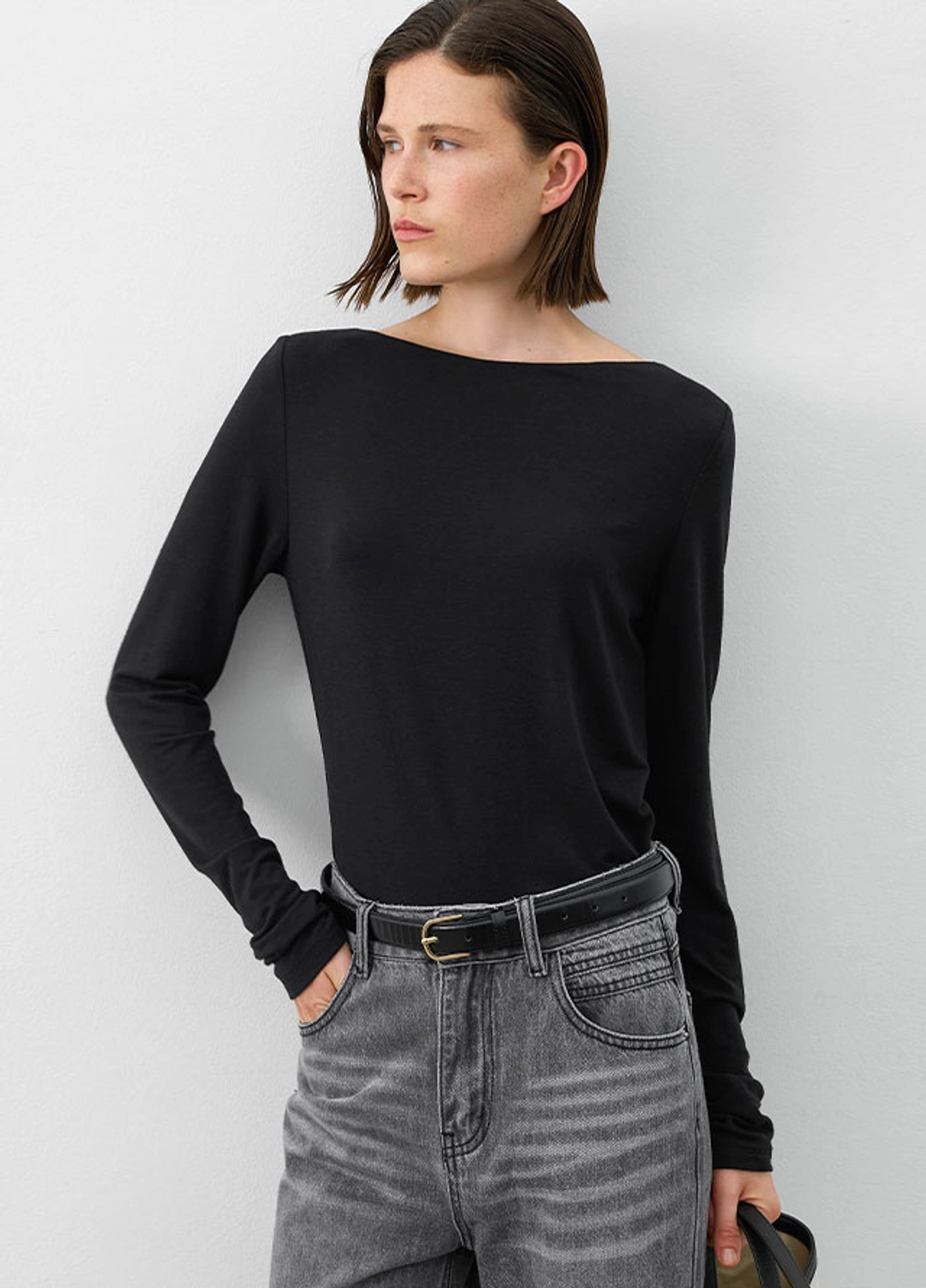 아뜰리에 나인 (Z-T-7093)ESSENTIAL BOAT NECK SLIM TEE 상품 이미지 3
