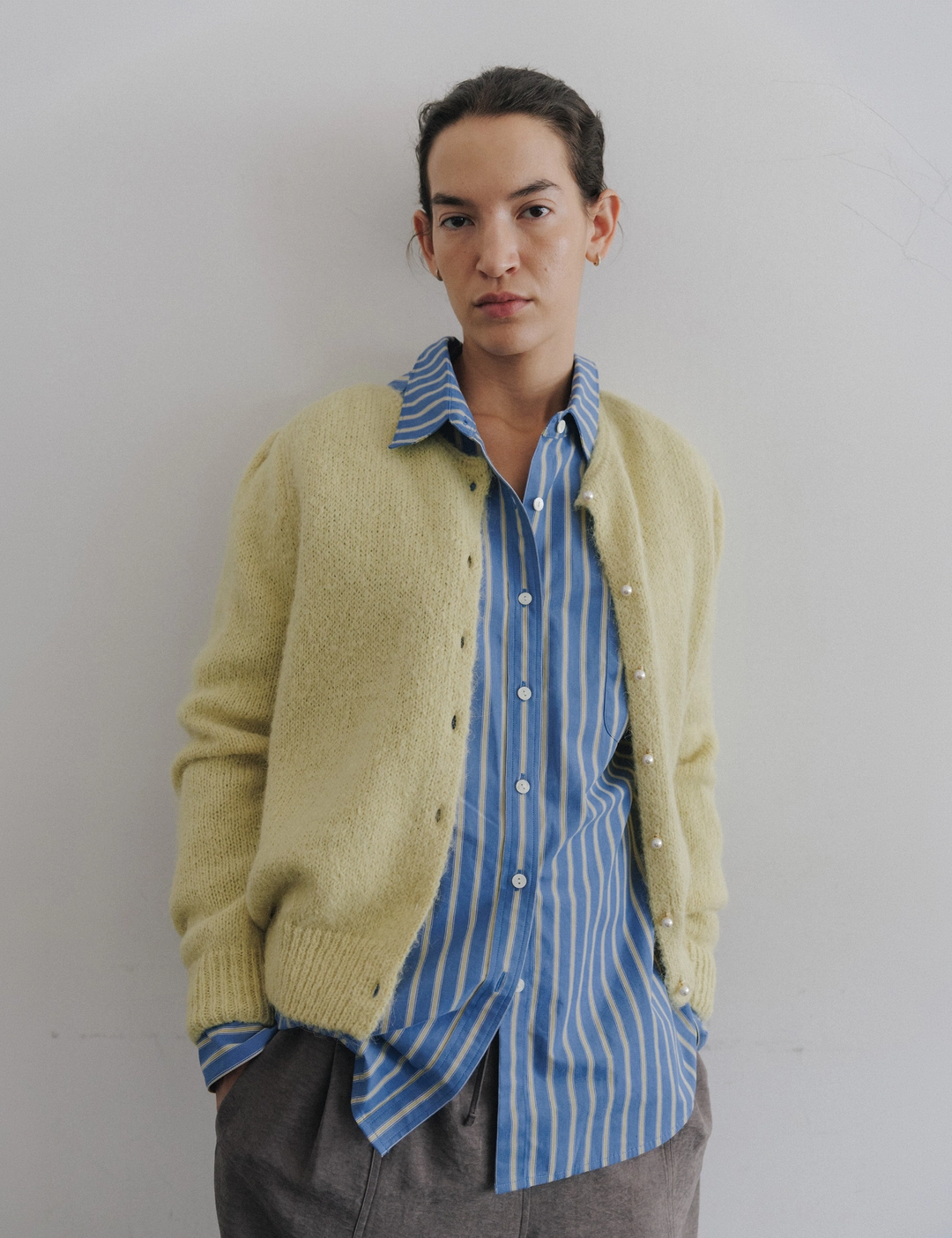 시엔느 Odette Alpaca Cardigan (Misty Yellow) 상품 이미지 1