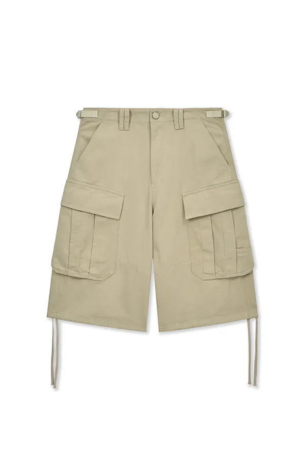 UTILITY CARGO BERMUDA PANTS IN BEIGE