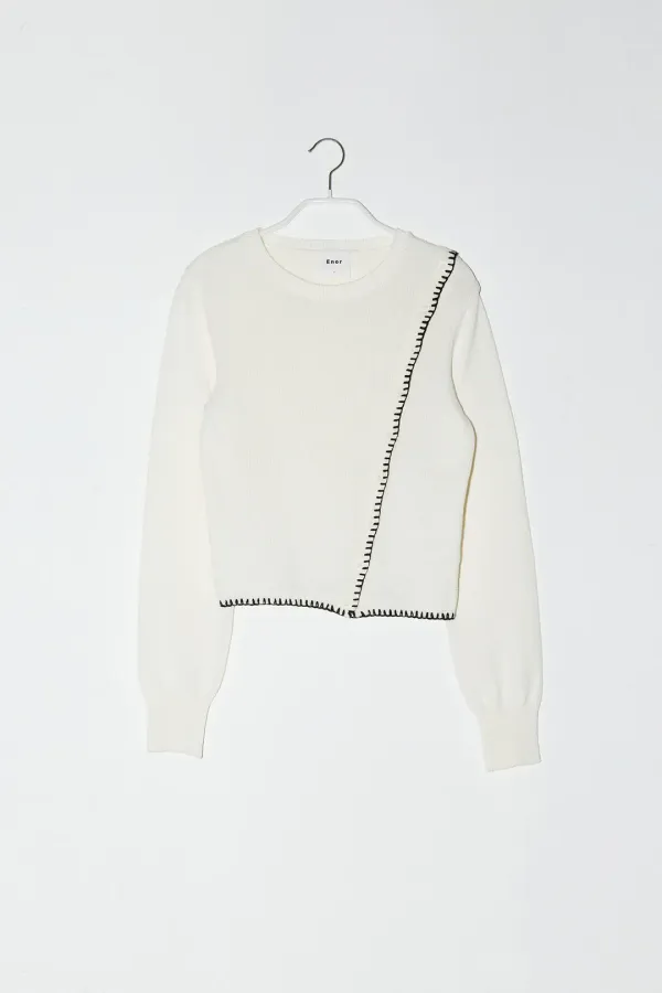 DIAGONAL BUTTON KNIT - WHITE
