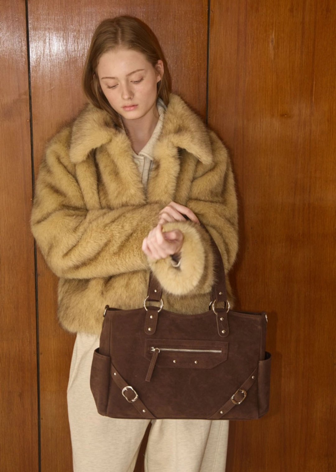 아노에틱 ANC STUD RING BAG_SUEDE BROWN 상품 이미지 2