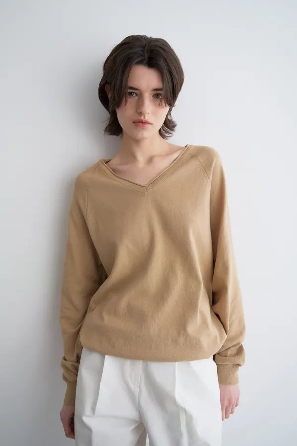 marsh classic v-neck knit_camel beige