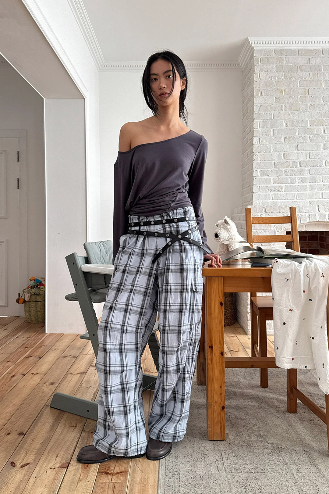 다이애그널 LOOSE SHIRRING TOP 상품 이미지 2