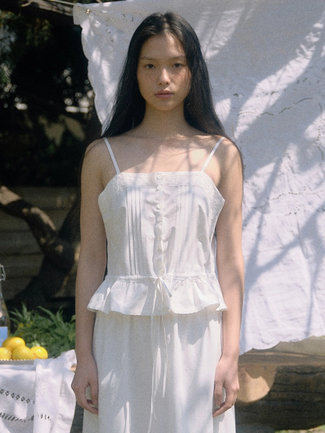 베이오드 Pintuck lace sleeveless blouse_white 상품 이미지 2