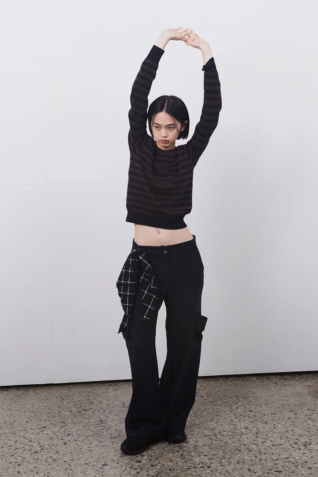오헤시오 WIDE POCKET SLACKS, DARK NAVY 상품 이미지 2