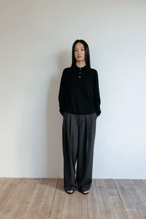 Wide Two-Tuck Slacks (Charcoal)