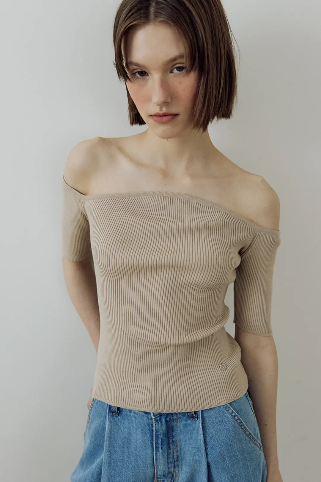 루시르주 Upper Lips Knit (beige) 상품 이미지 2