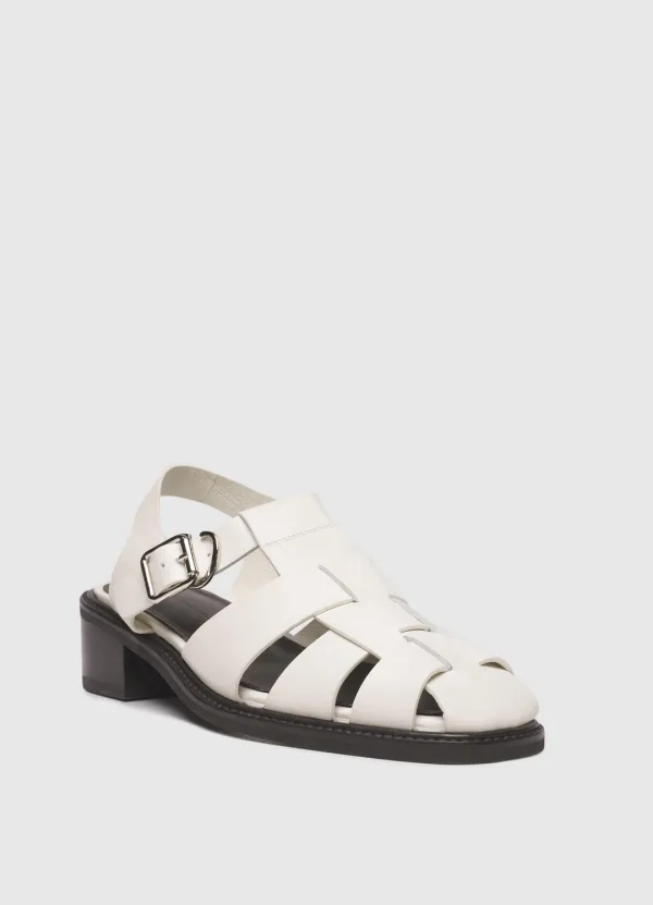 Fisherman Sandals / White