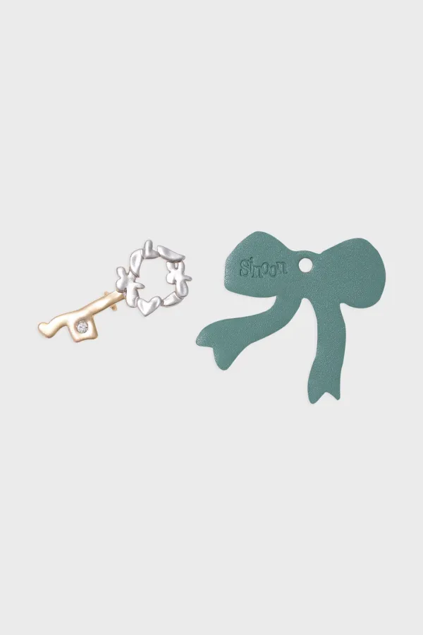 Ribbon Key Charm Set (Silver Gold)