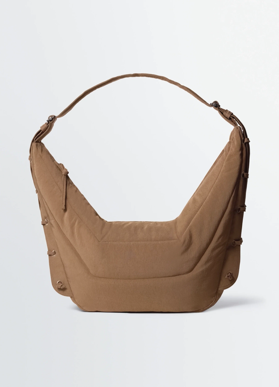 르메르 LARGE SOFT GAME BAG IN NYLON CANVAS 상품 이미지 1