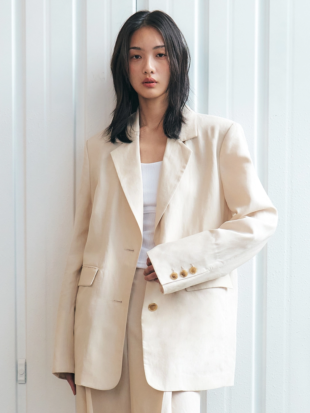 시티브리즈 [리퍼브]텐셀 루즈핏 사선 절개 싱글 자켓_CREAM 상품 이미지 3