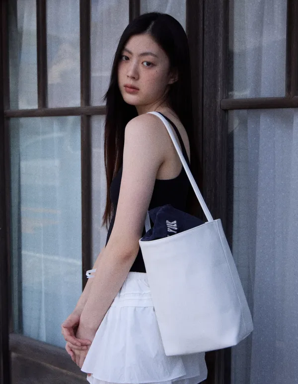 Leather Vas Bag White