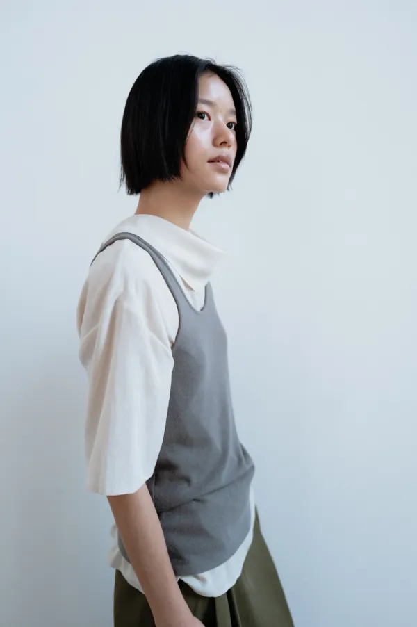 Wool Standard Sleeveless (Dusty Mud / Ash Blue / Indigo Blue / Olive / Melange Gray)
