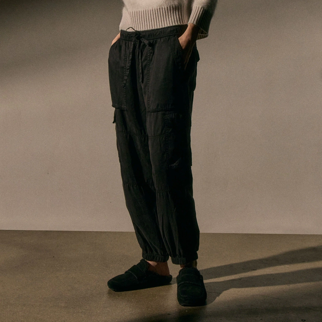 제임스펄스 Soft Fluid Cargo Pant - Black 상품 이미지 1