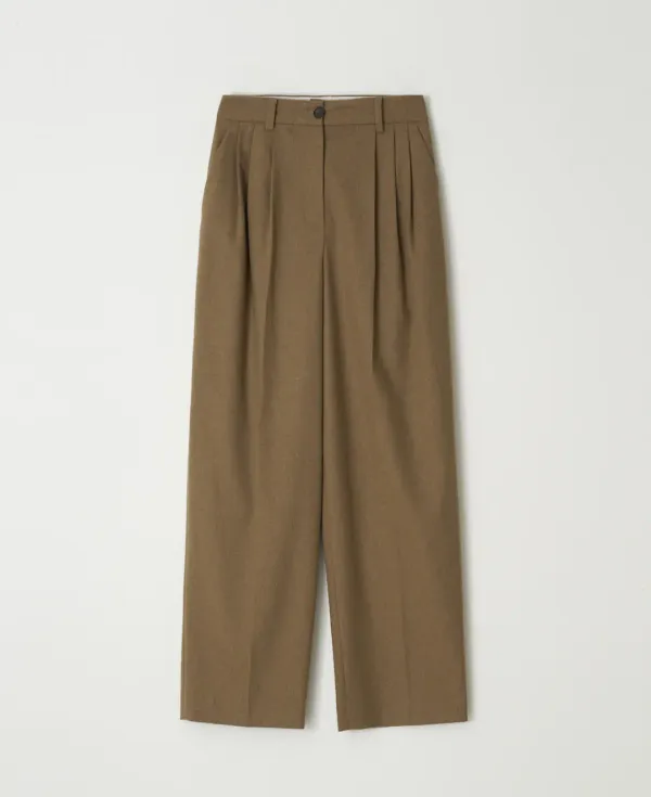 Wool Blend Wide Pleated Slacks_CARAMEL