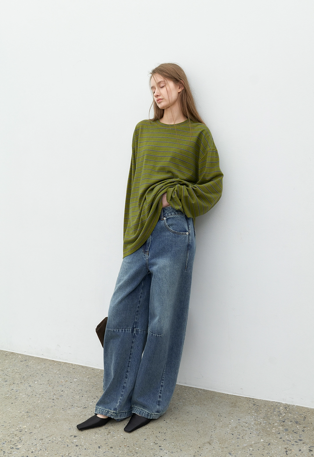 아뜰리에 나인 (PT-5817)DARTED CURVE BARREL JEAN 상품 이미지 3