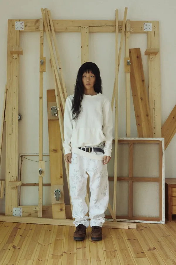 DISTRESSED PRINTED DENIM PANTS OFF WHITE