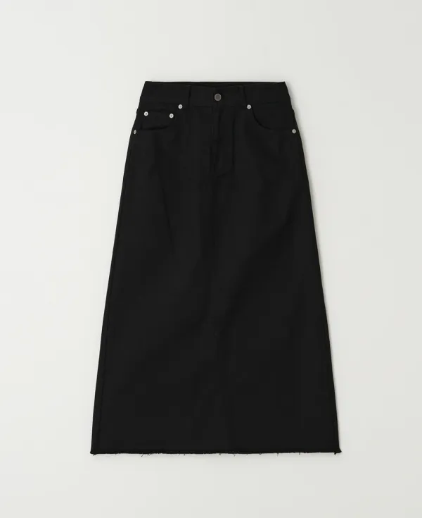 Edge Cutting Denim Skirt_BLACK