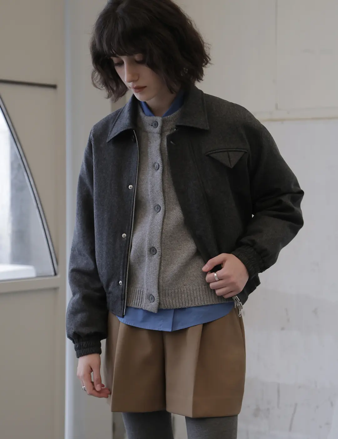노미나떼 Lache Single Collar Quilted Blouson (Dark Grey) 상품 이미지 2