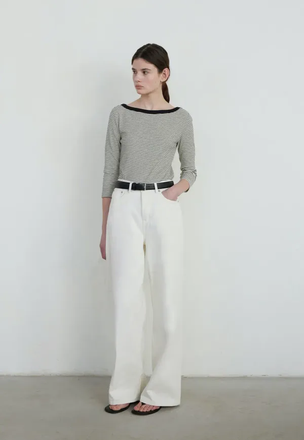 HIGHRISE WIDE FIT DENIM PANTS - ECRU