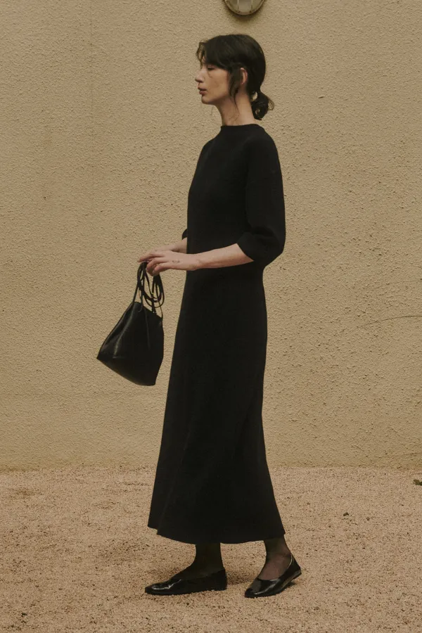 BAYEN HIGH-NECK KNIT LONG DRESS_BLACK