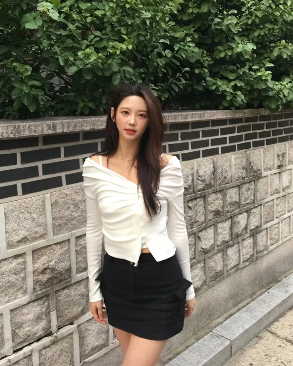 @jiinchoiiiRin cardigan set (White)