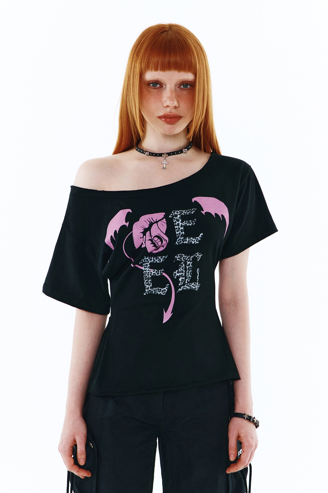 와이이이엘 GRAPHICS BOATNECK TOP BLACK 상품 이미지 2