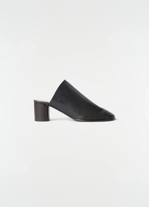 55 MM GLOVE SLINGBACK PUMPS IN SUPPLE LAMBSKIN