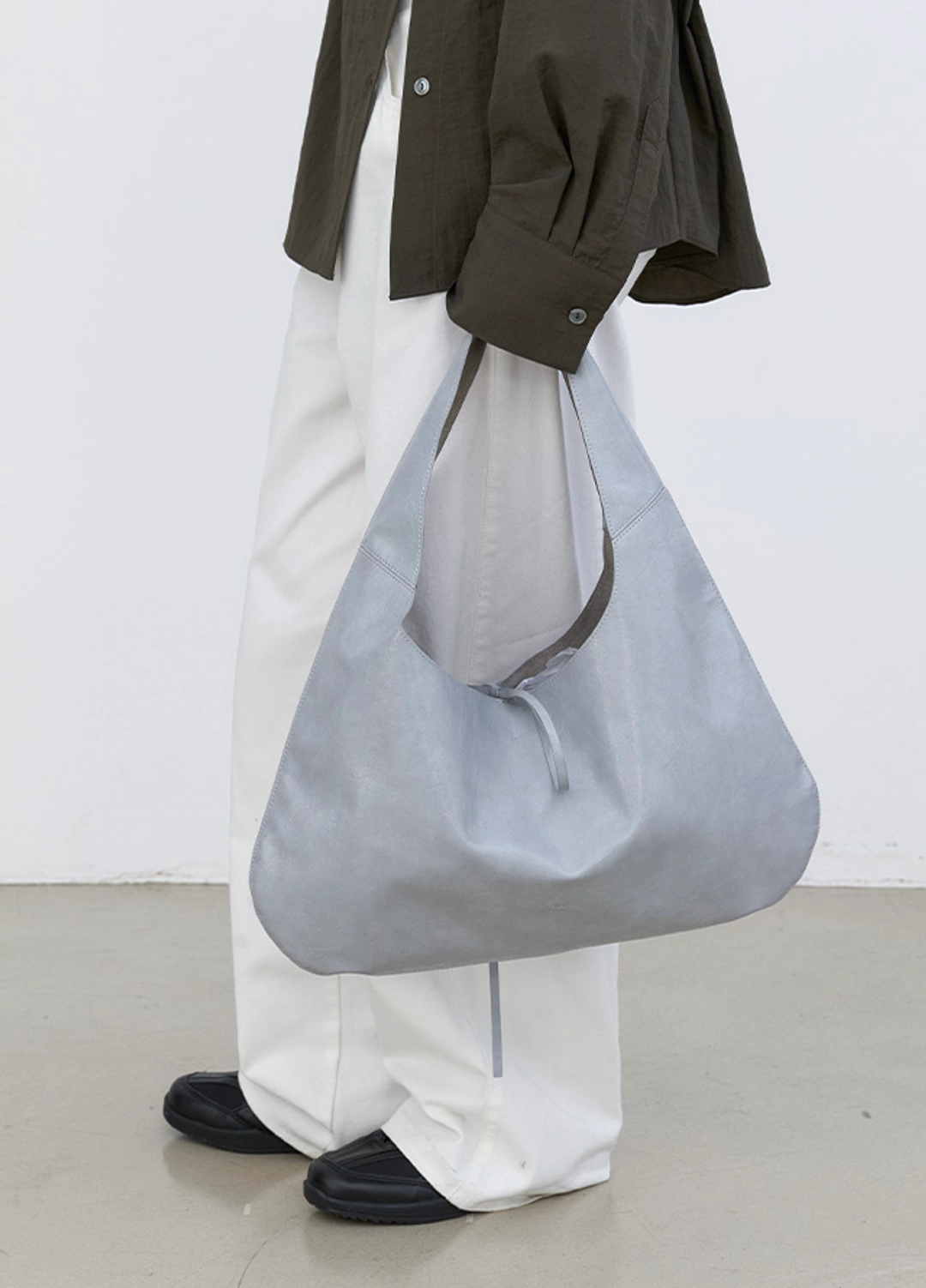 아뜰리에 나인 (B-2479)EW ROUND SHOULDER BAG 상품 이미지 2